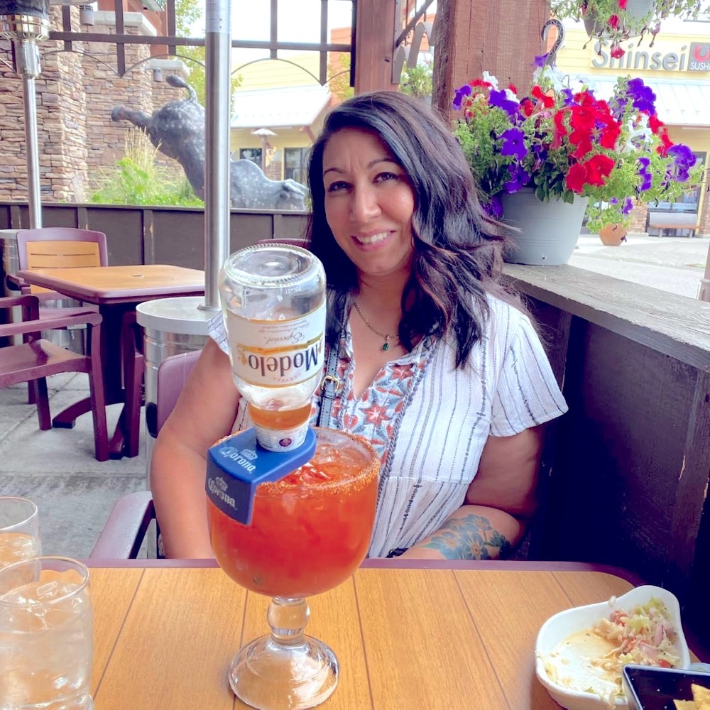 Meet your Posher, Melissa